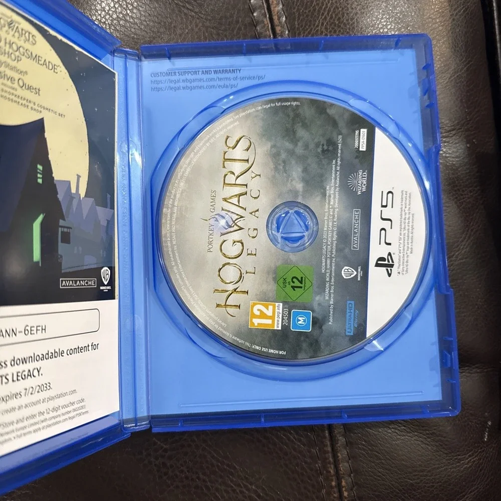 Warner Bros. Hogwarts Legacy (EU) PS5 Game Preowned (2023 Action / Adventure )